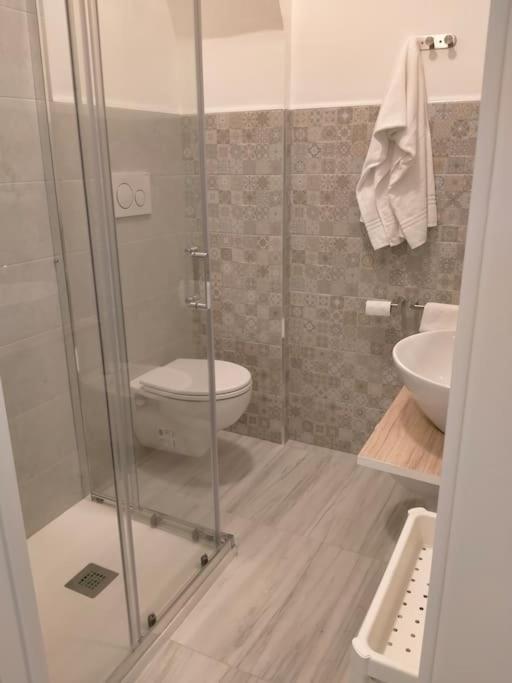 Aura Apartment Bari Exterior photo