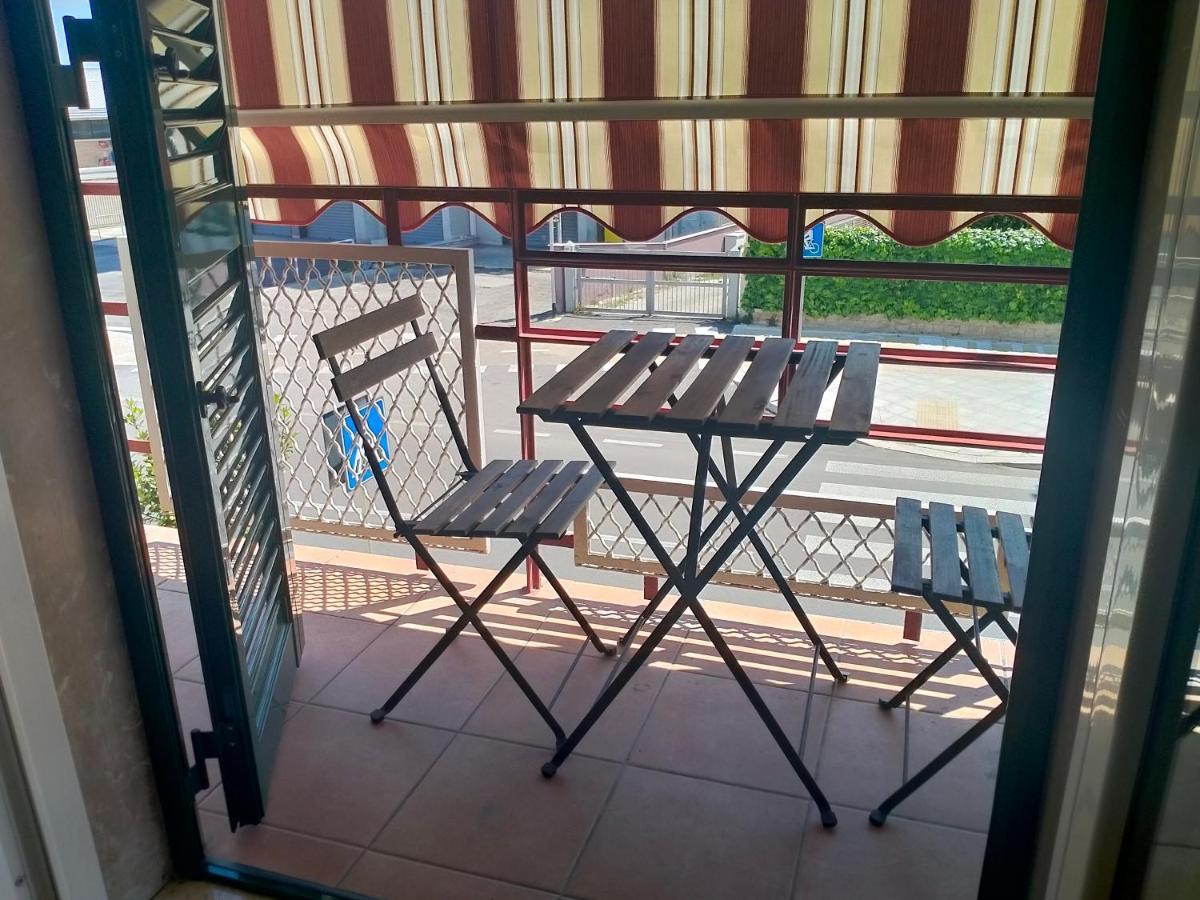 Aura Apartment Bari Exterior photo